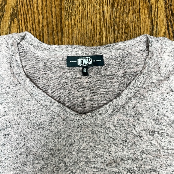 Sweater - Picture 2 of 2